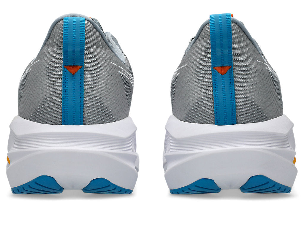 Mens Novablast 5 Running Shoes