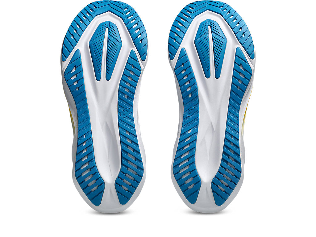 ASICS Mens Novablast 5 Running Shoes