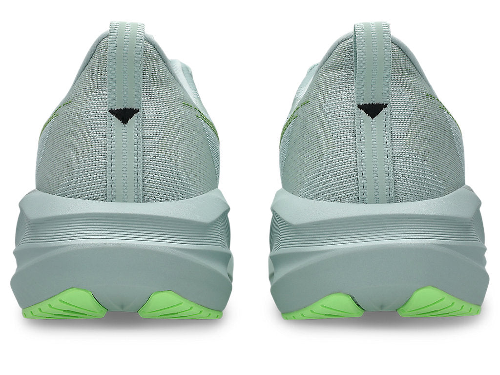 Mens Novablast 5 Running Shoes