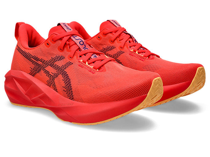 ASICS Mens Novablast 5 Running Shoes