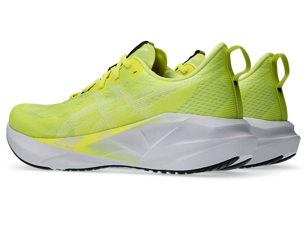 Mens Novablast 5 Running Shoes