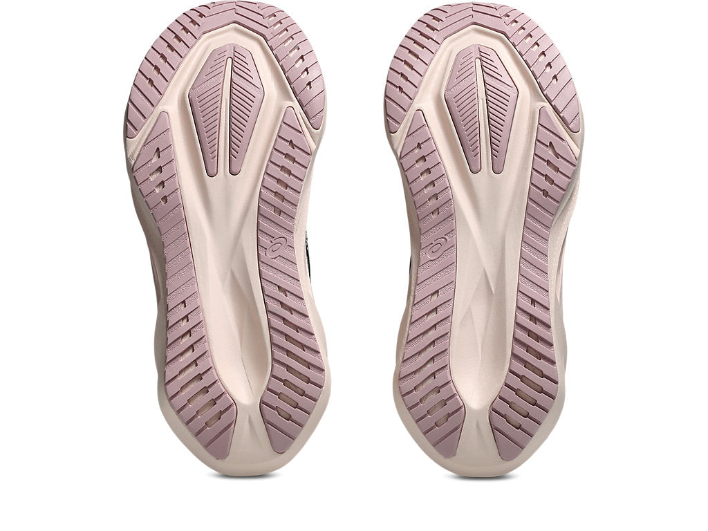 ASICS Women Novablast 5 Running Shoes