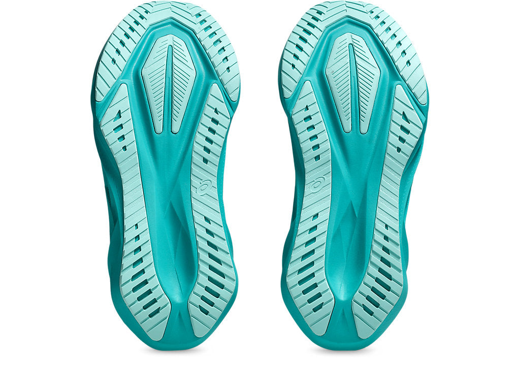 Women Novablast 5 Running Shoes