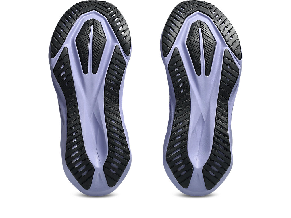Women Novablast 5 Running Shoes